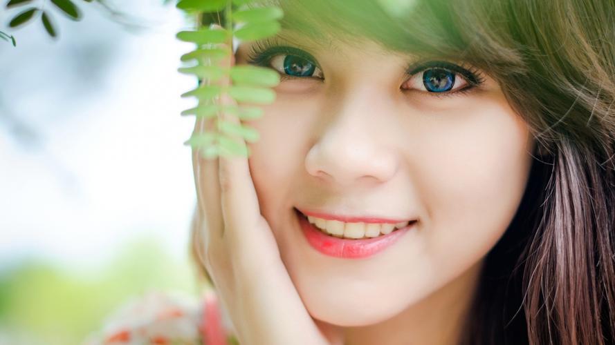 长沙一男子砸记者采访设备 中国记协发声